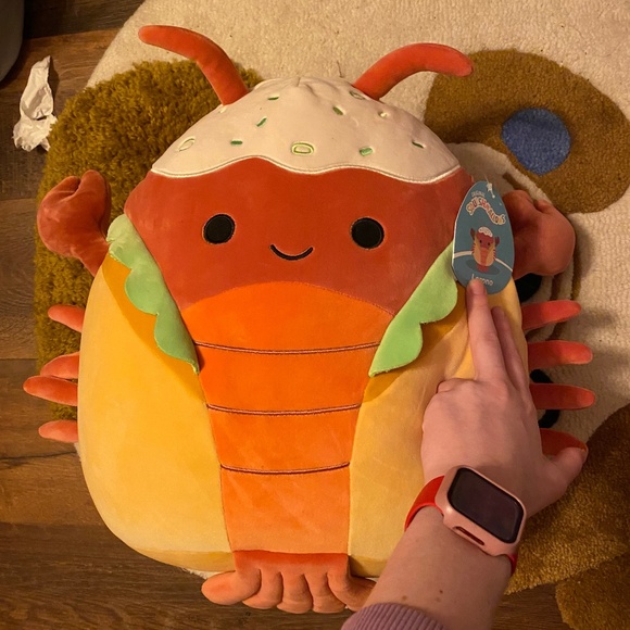 Lorono  Lobster Roll Squishmallow S14 NWT - Picture 1 of 6